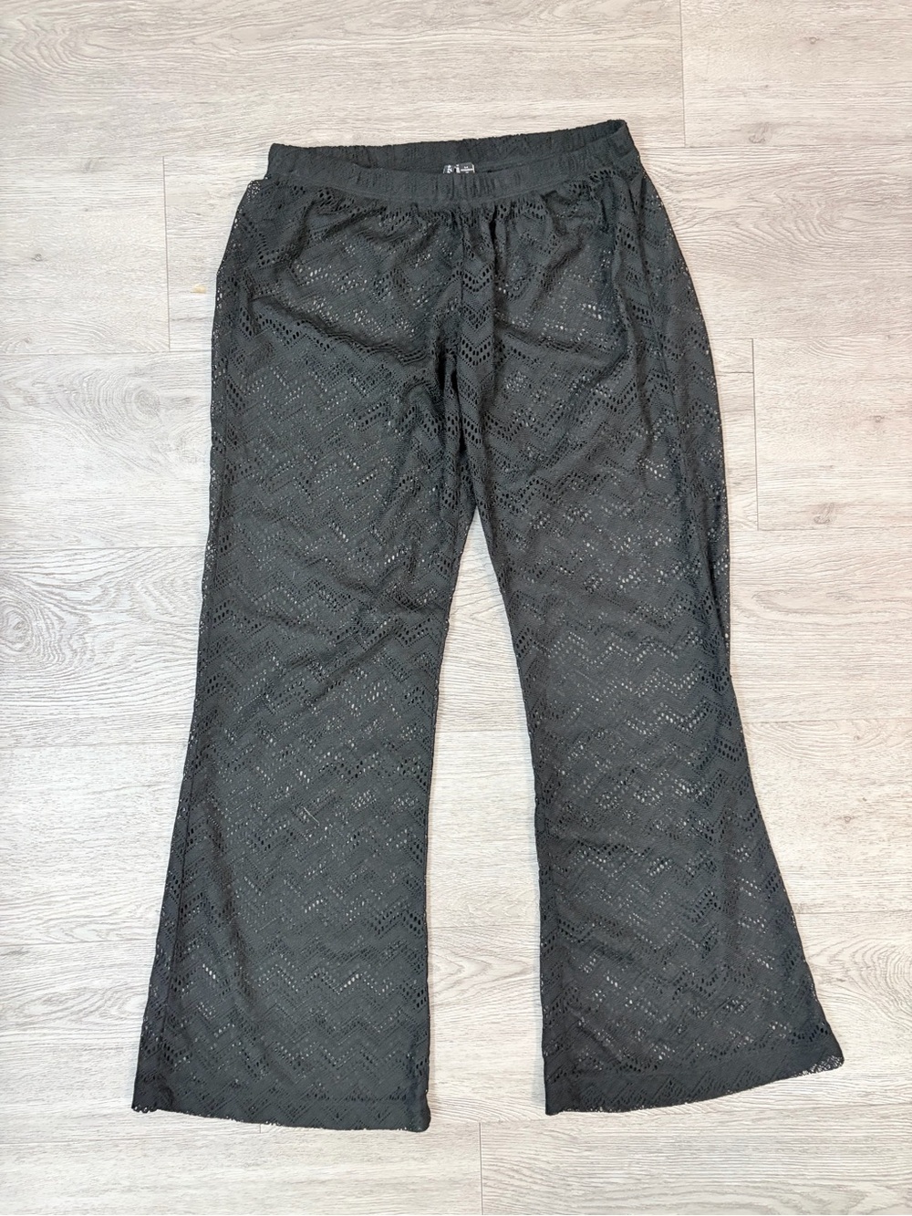 PORTOCOVE mesh swim coverup bottoms size medium
